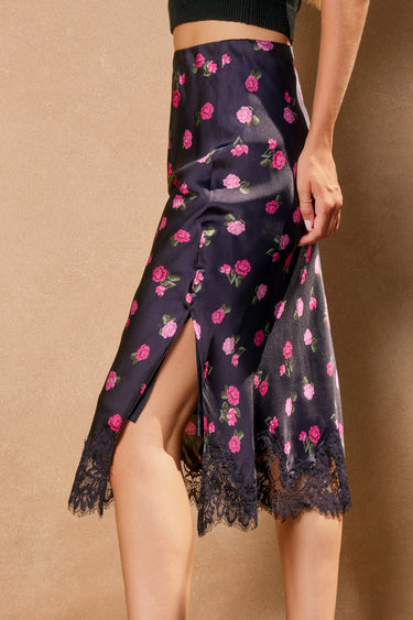 Jenna Lace Hem Pencil Skirt